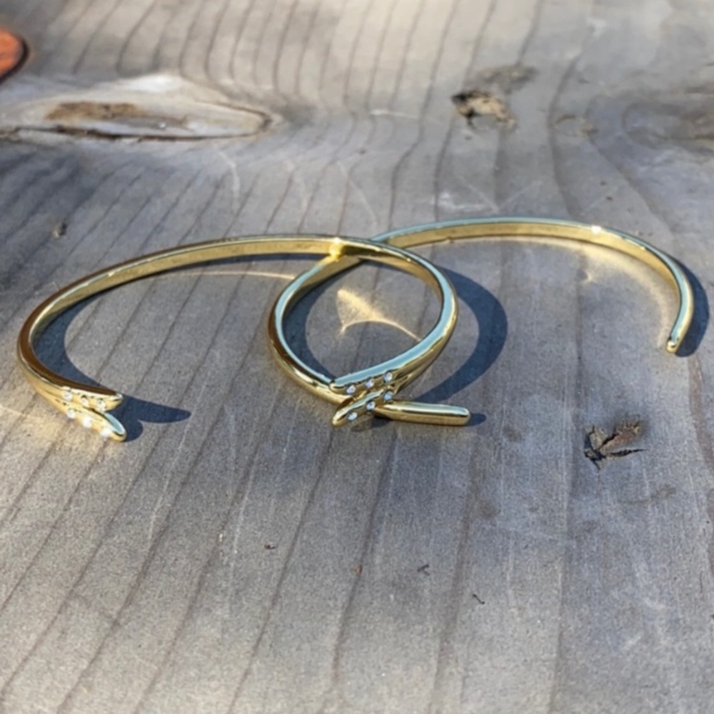 Michelle Campbell • Gold Talon Bracelet Set